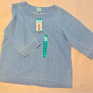 Brand new Martha Stewart jeans pull over top